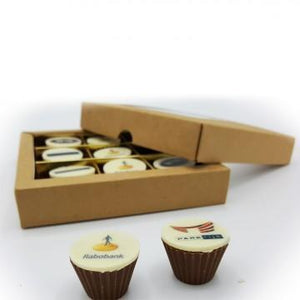 9 bonbons met logo in luxe Craftbox - bonbons -chocolade - Chocoladebox.nl