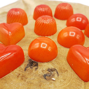 Ambachtelijke Oranjebonbons met 3 gouden hartjes Brievenbuspost