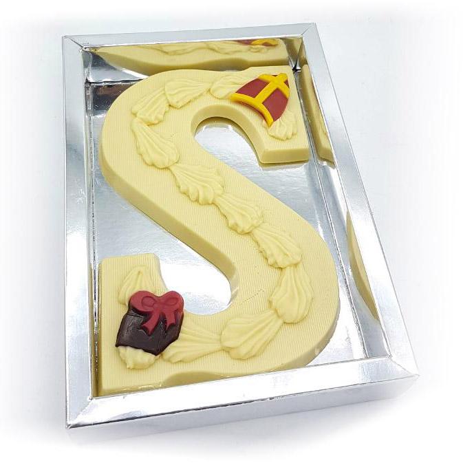 Luxe Chocoladeletter Wit 225 gram met decoratie